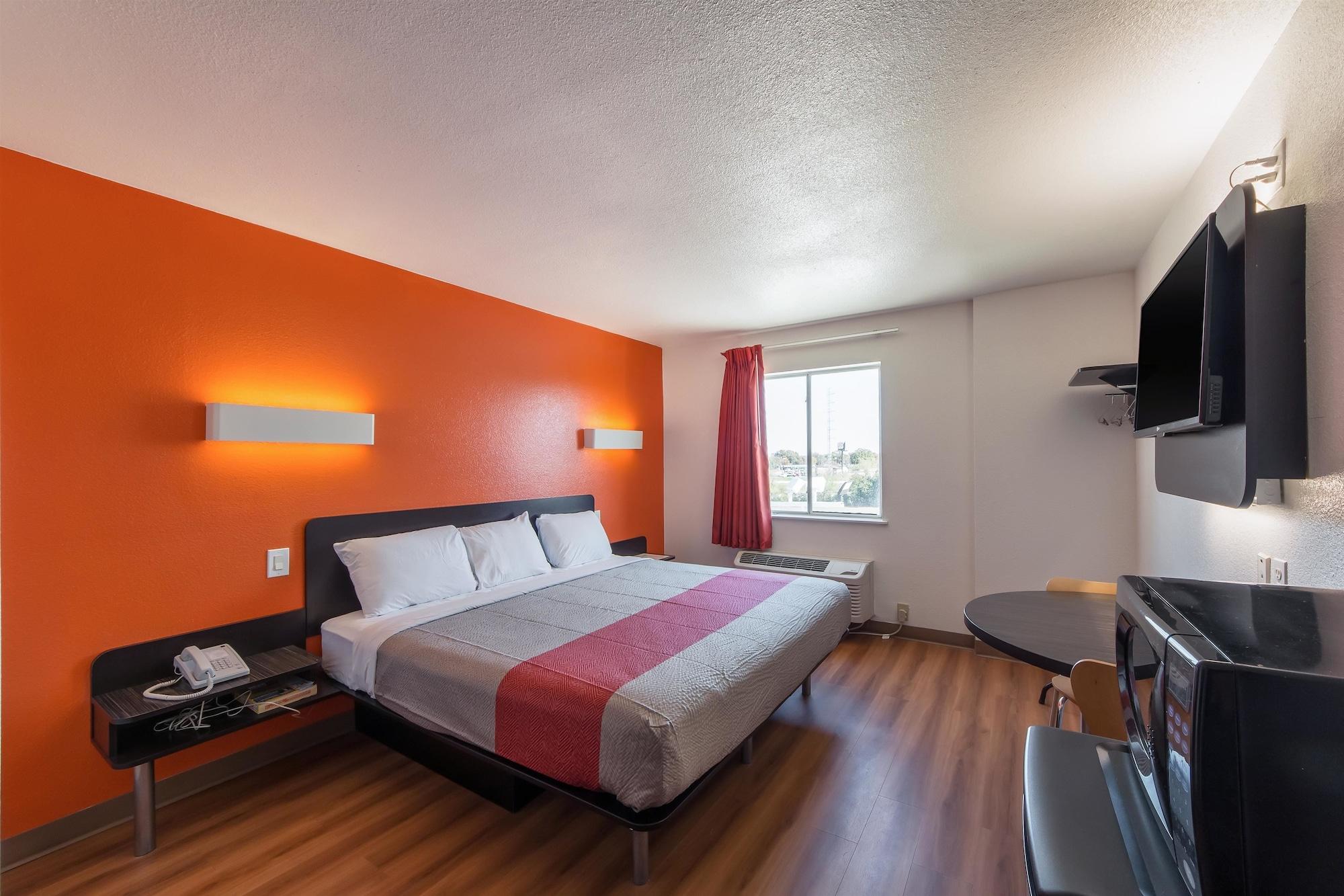 6-san Antonio, Tx - Downtown - Alamo Dome 4* San Antonio